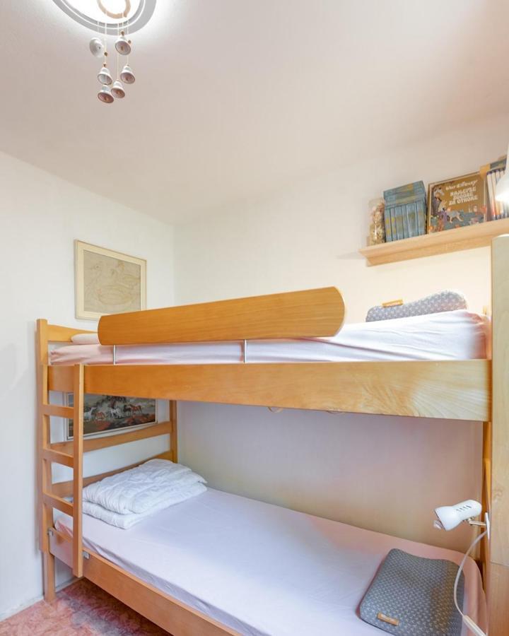 Apartment Ruj Zambratija  Ngoại thất bức ảnh